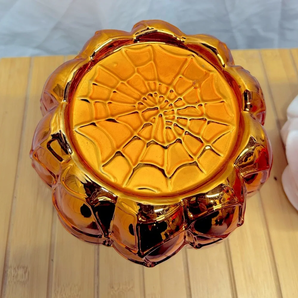 Bath and Body Works Pumpkin Spider Candle Holder LED with Skull - Picture 3 of 3